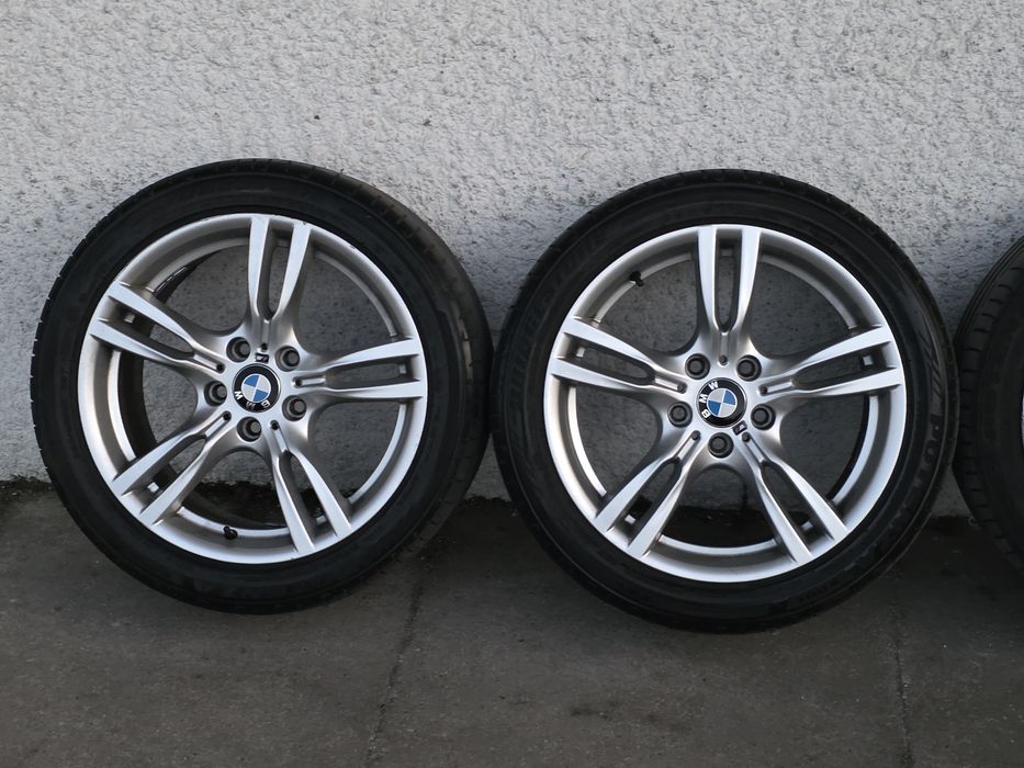 Jantes BMW 18" Pack M com Pneus 225.45.18 + 255.40.18