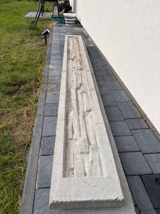 Podmurówka betonowa 250 cm