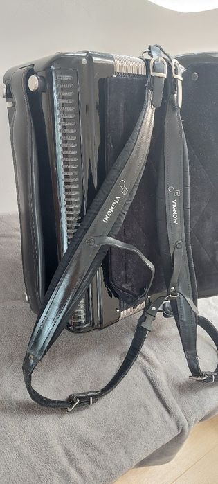 Sprzedam akordeon fisart musette