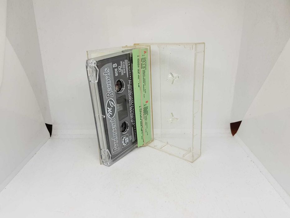 Kaseta magnetofonowa Cut 'N' Move - Give It Up