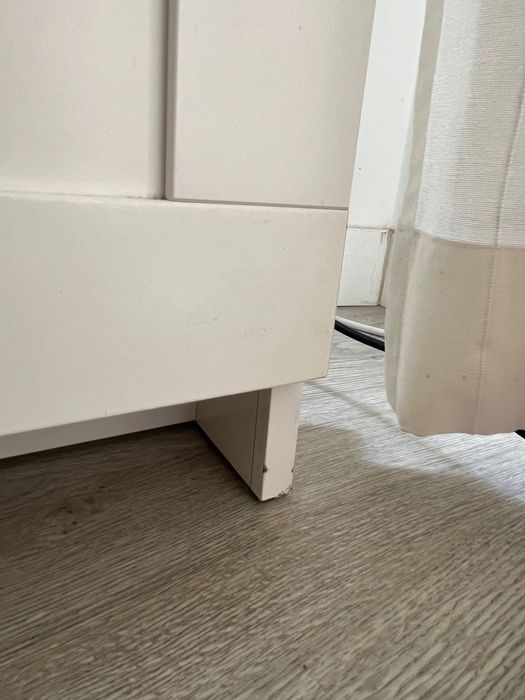 Mesa de cabeceira IKEA