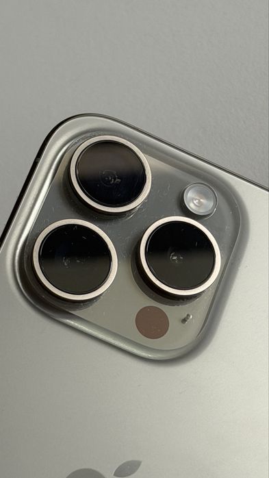 Iphone 15 pro 512 gb + cały zestaw