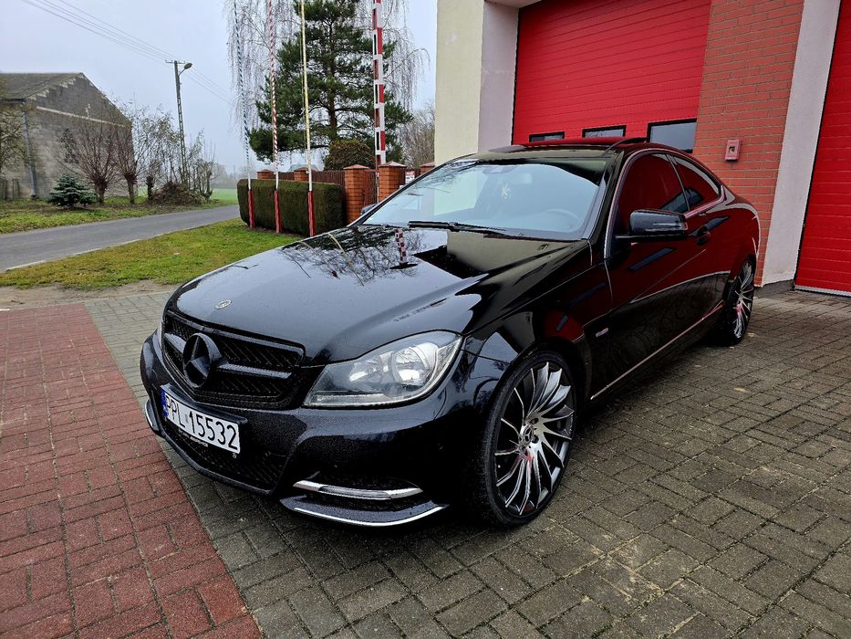 Zamiana Mercedes C Class Coupe AutomatPanoramaNaviSkoryParktronicAlu!