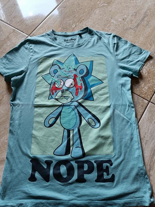 Koszulka House z nadrukiem.