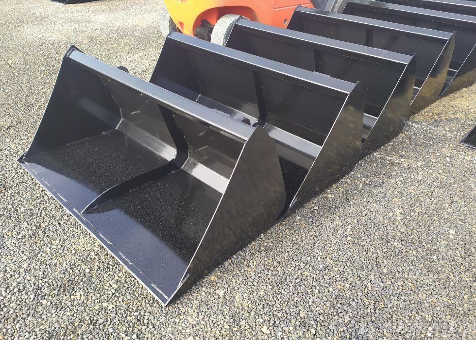 Łyżka, Szufla, Objętościówka do Tura i Ładowarki z transportem.