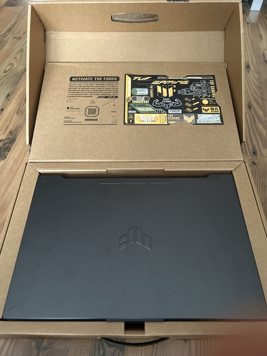 Asus Tuf A17 • RTX 4050 • Ryzen 5 • Ssd 512gb • 16gb Ram •STAN IDEALNY