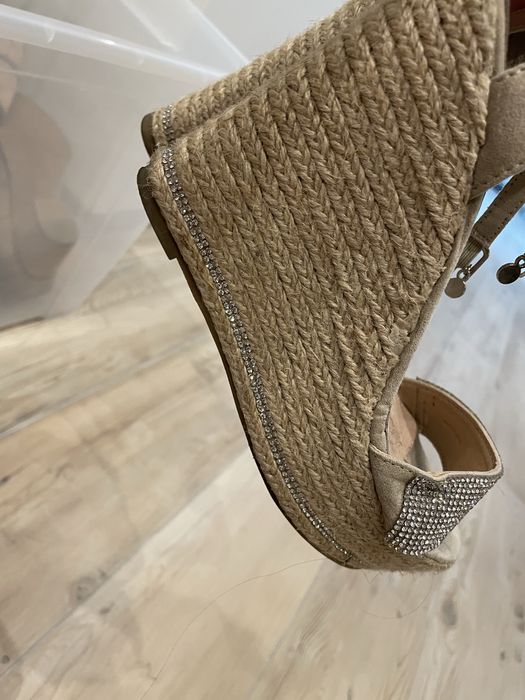 Sandały prima moda na koturnie