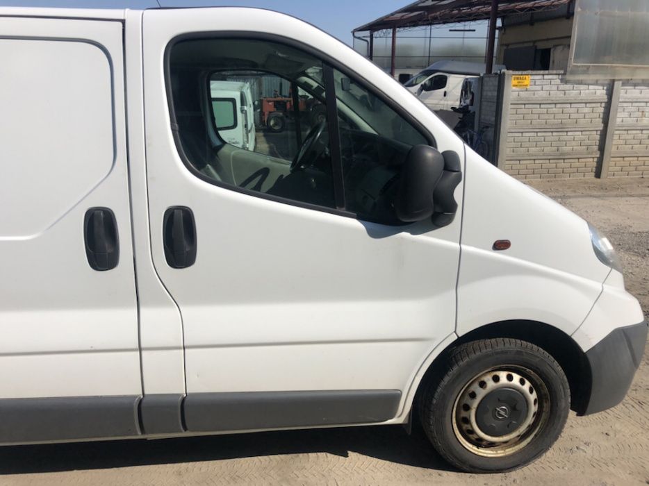 Przód maska błotnik atrapa zderzak belka 2.0 dci Trafic Vivaro części