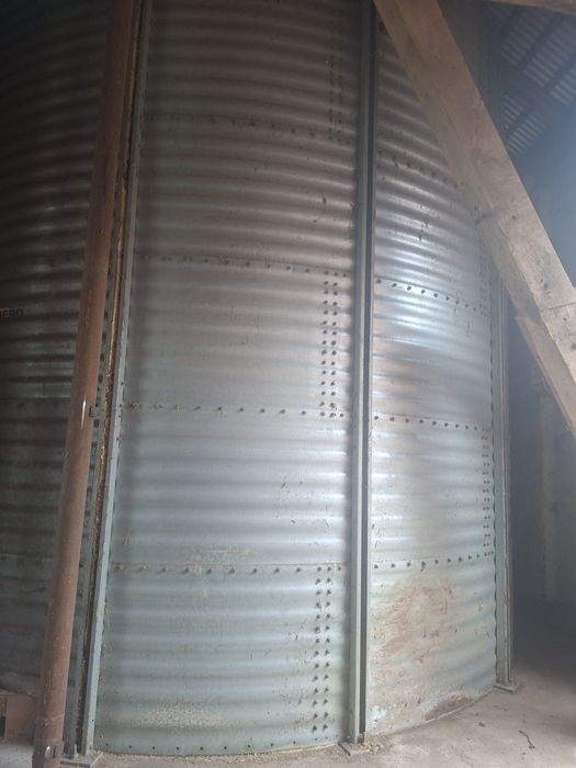 Silos zbożowy  wewnętrzny