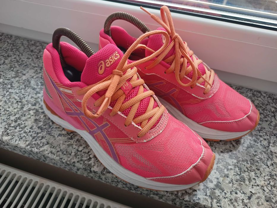 Damskie buty do biegania asics Gel-Nimbus 19 rozmiar 37