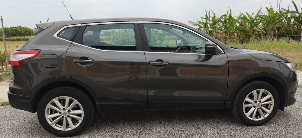 Nissan Qashqai 1.5 DCI 2014 meu carro do dia a dia