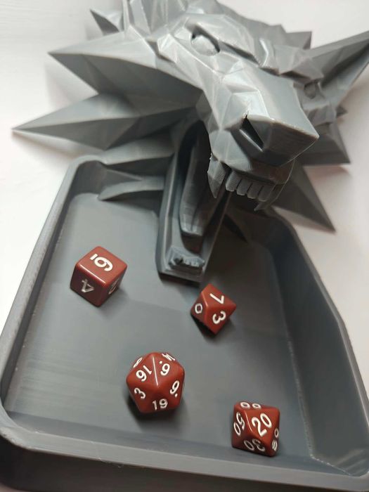 Wieża do kości – Wilk inspirowany światem Wiedźmina | RPG | D&D | Planszówki
