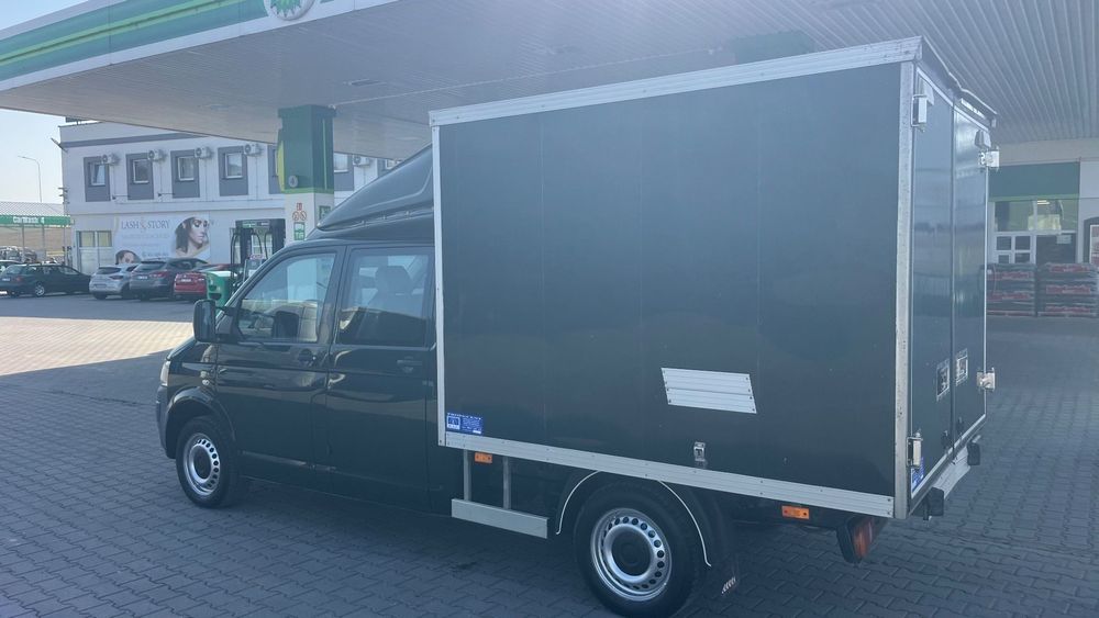 Volkswagen Transporter  VW T5 Transporter Doka brygadówka Kontener 6 osób klima