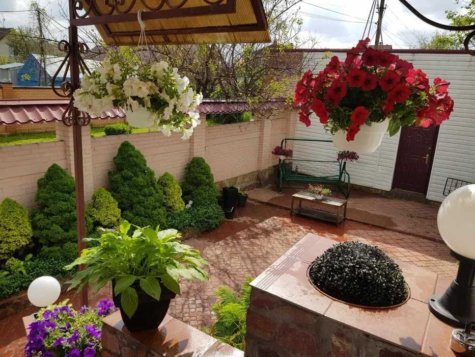 39 Коттедж  Дом  Бассейн t 30+  Джакузи  Барбекю Сауна Бильярд мангал