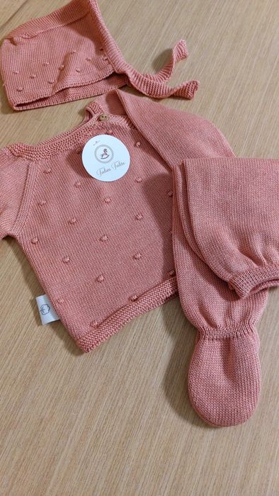 Conjunto bebé  pérola e rosa velho