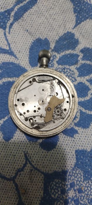 Годинники наручні,кишеньковий