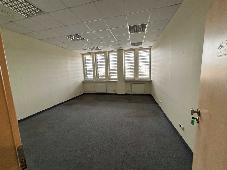 Lokal nr 14 II piętro 30,22m2 idealny na biuro, klimatyzacja,  Centrum Gliwice
