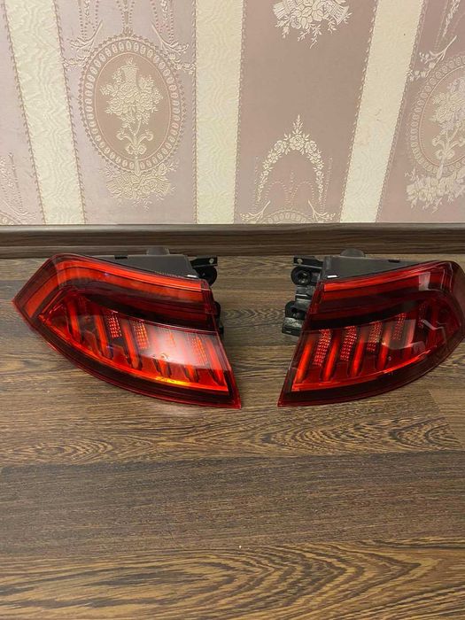 Задні фари (стопи) Audi Q8 2021 (USA) оригінал