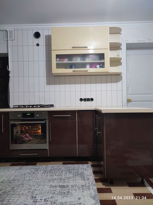 Кухня МДФ(фарбований) на дві стіни