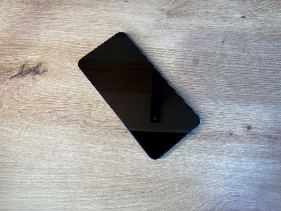 Telefon Samsung Galaxy S25 5G 128 GB / 12 GB RAM + GW 12 msc