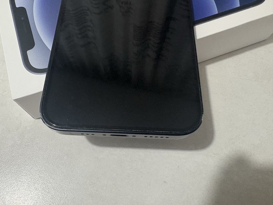 Продаю смартфон Apple iPhone neverlock (айфон) 12 256GB Black