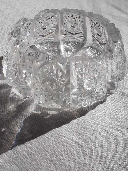 kryształowa popielniczka