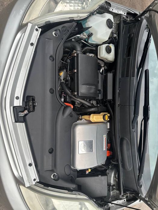 Продам Toyota Prius 2005 гібрид