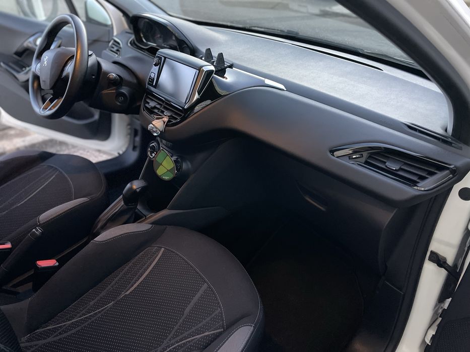 Peugeot 208 1.4hdi 192.000kms