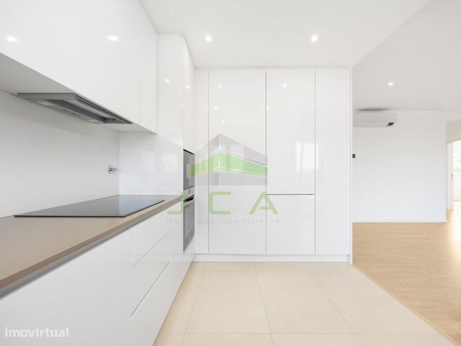 Apartamento T2 semi-novo