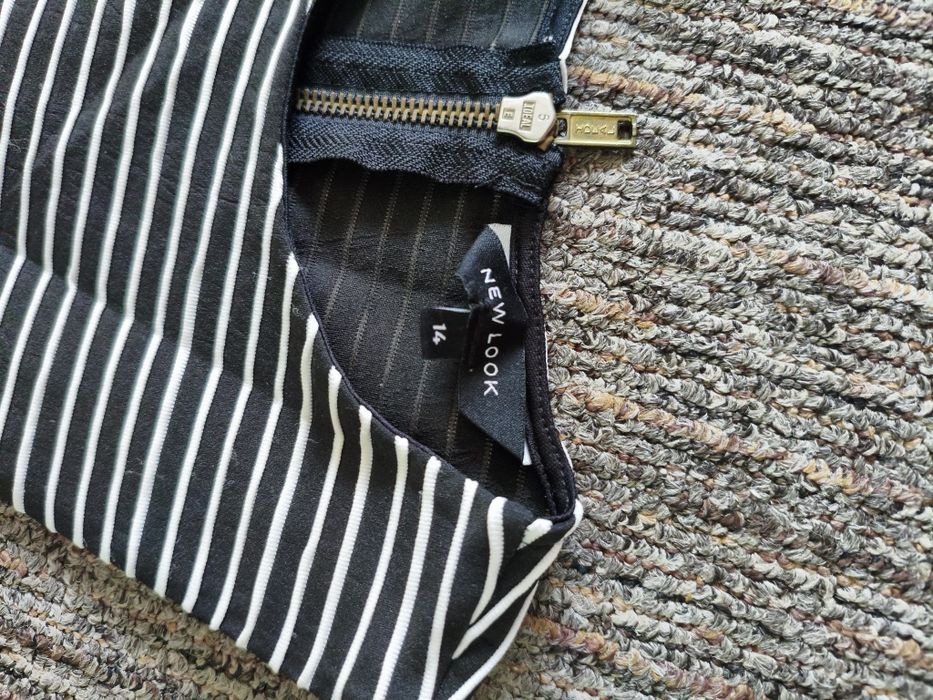 Top w paski news look XL