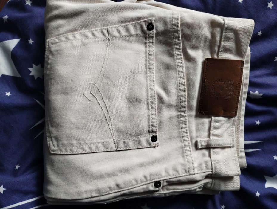 Spodnie męskie jeans