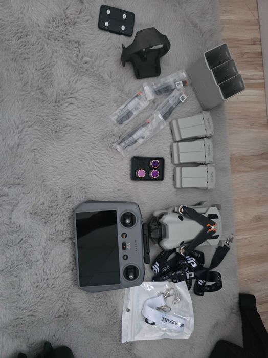 Dron DJI mini 4 pro combo