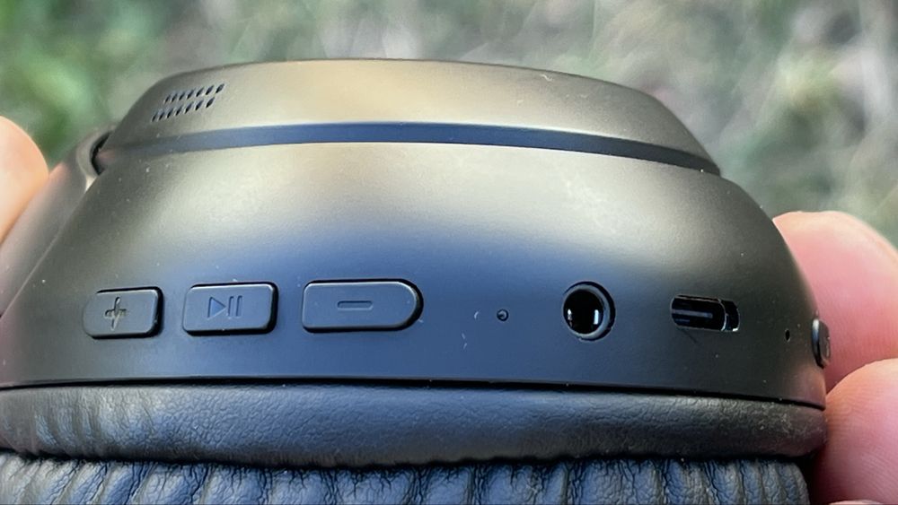 Навушники Philips TAH1120
