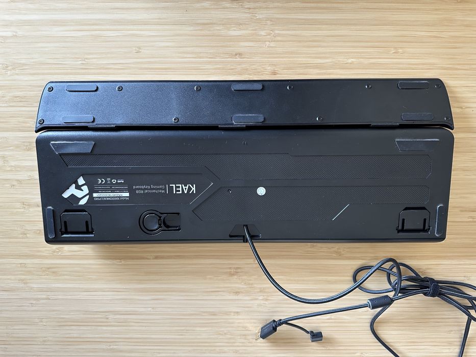 Teclado Mecânico KROM Kael