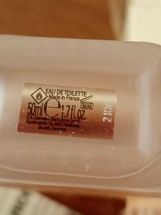 Naomi Campbell woda toaletowa Here To Shine 50 ml