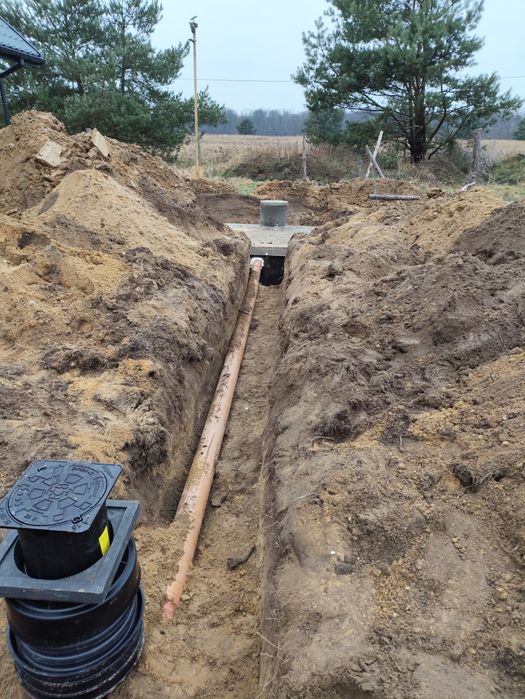 Szambo, zbiorniki, deszczówka, przyłącze kanalizacyjne, drenaż.