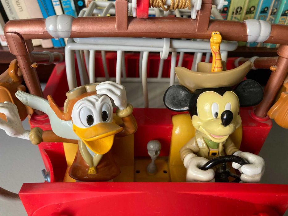 Brinquedo Jipe Mickey's Adventures