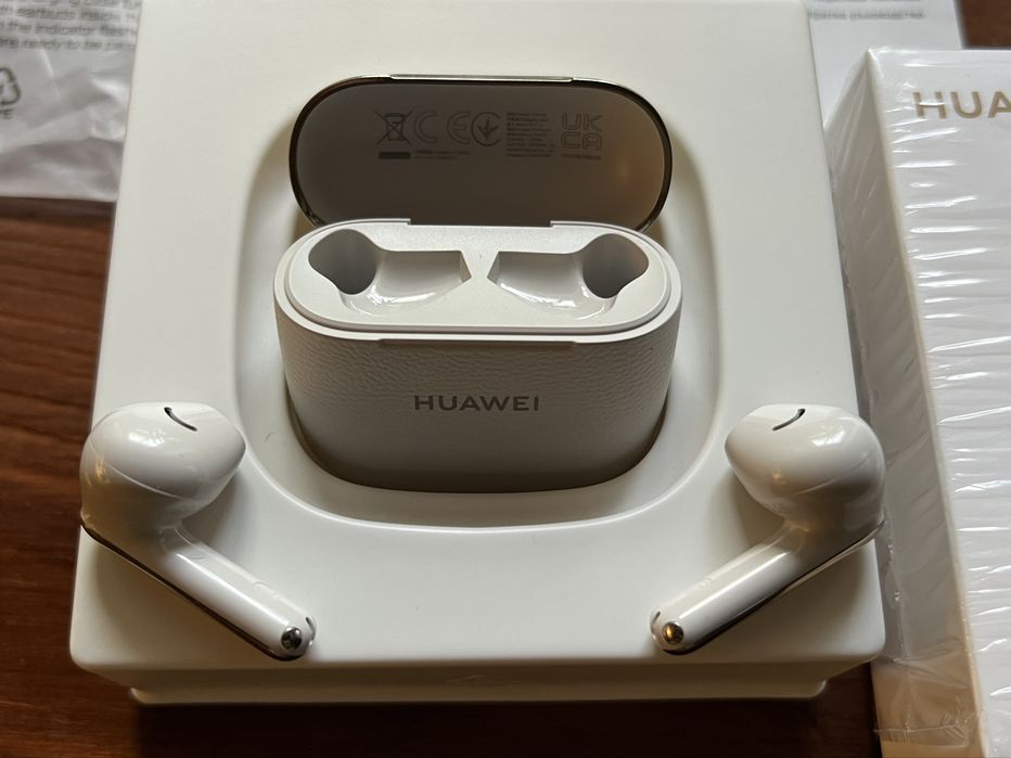 Отличный подарок HUAWEI FreeBuds SE 3