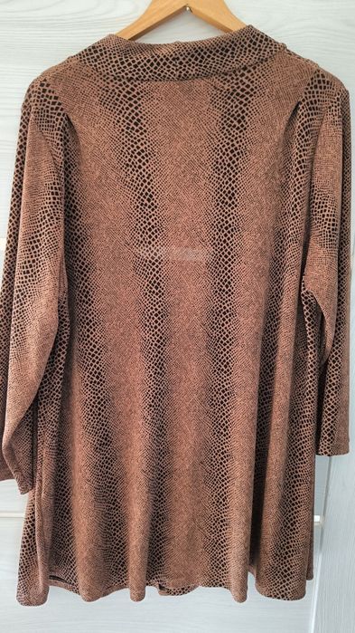 Narzutka w panterkę 48