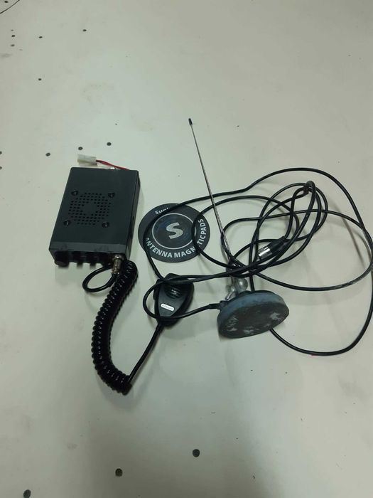 Cb radio firmy M tech plus antena