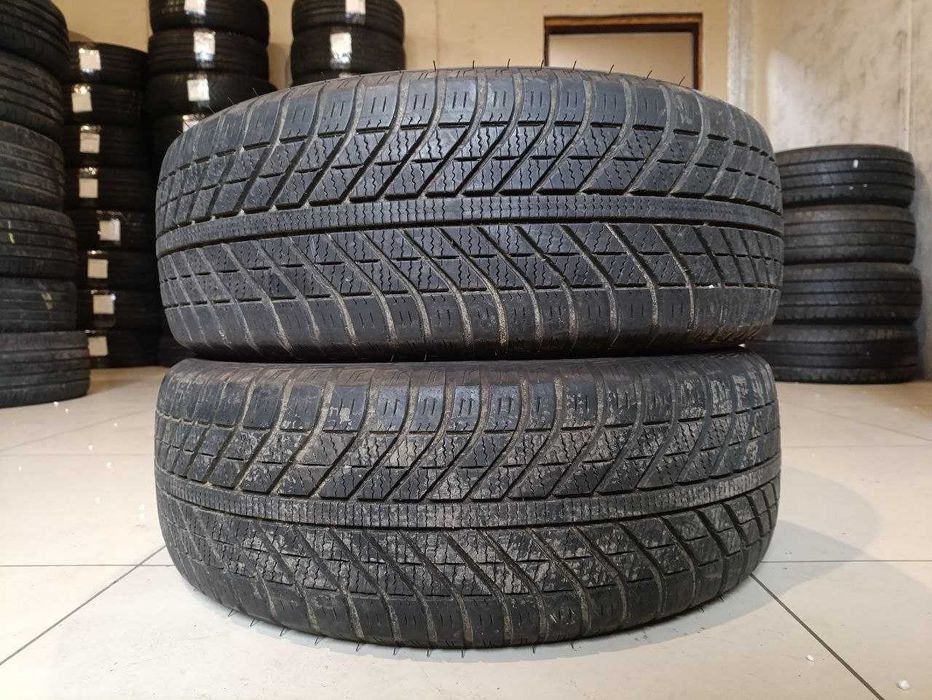 Пара шин б/у 215/60R16 95V Goodyear Vector 4 Seasons