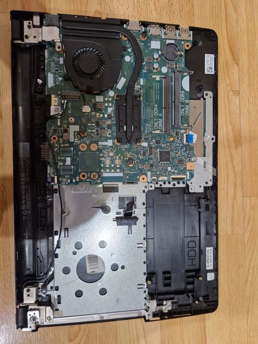 Запчастини до ноутбука Dell model P63F intel i5 7th gen