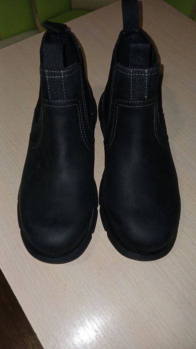 Продам ботинки челси