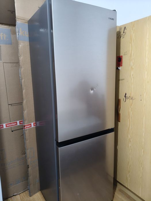 Frigorífico combinado Novo c/ 3 anos garantia