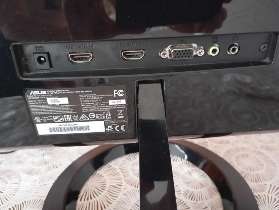 Monitor Asus VX239H