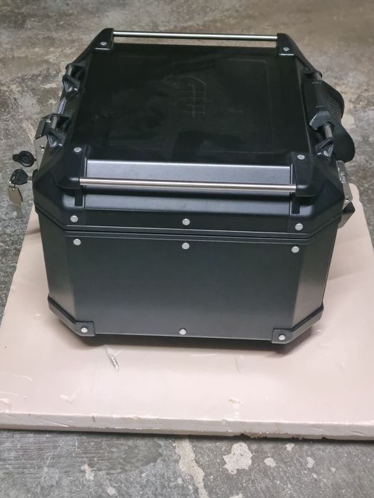 Mala GIVI aluminio 42 givi trekker com acessórios