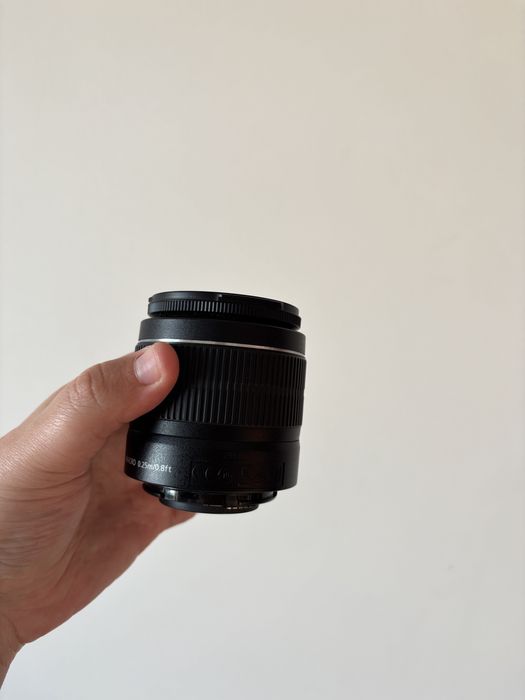 Canon 2000d + 18-55mm