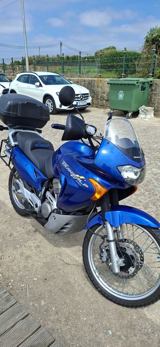 Mota honda 650 xlv