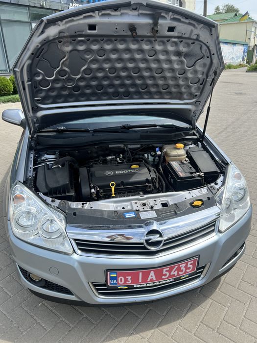 Opel Astra H 2009р, бензин 1.6mpi