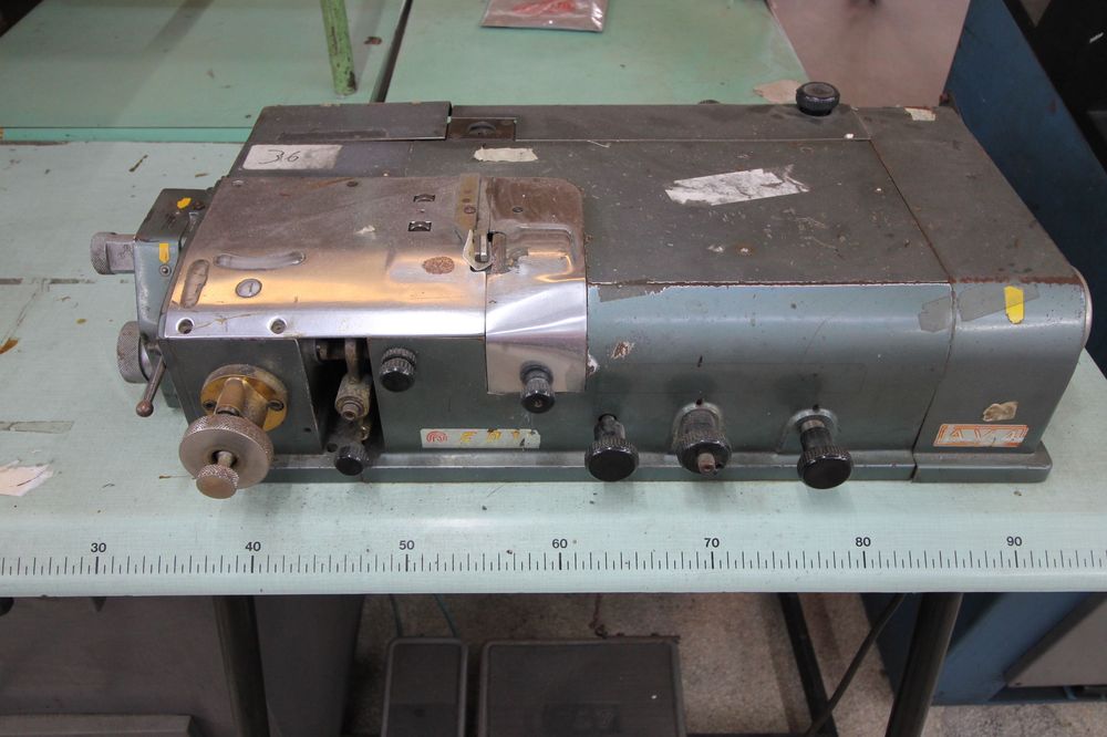 Máquina de facear para a indústria do calçado